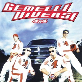 Песня  Gemelli Diversi - In volo