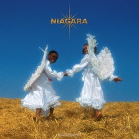 Песня  Niagara - Pendant Que Les Champs Brulent